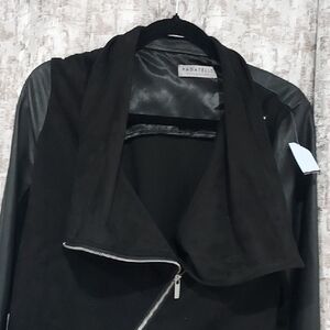 Sag Harbor Women's Black Leather Jacket